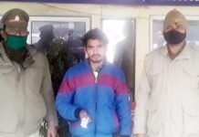 प्यार की सनक, ऑटो ड्राइवर ने की थी चाकू घोंपकर उपासना की हत्या, गिरफ्तार