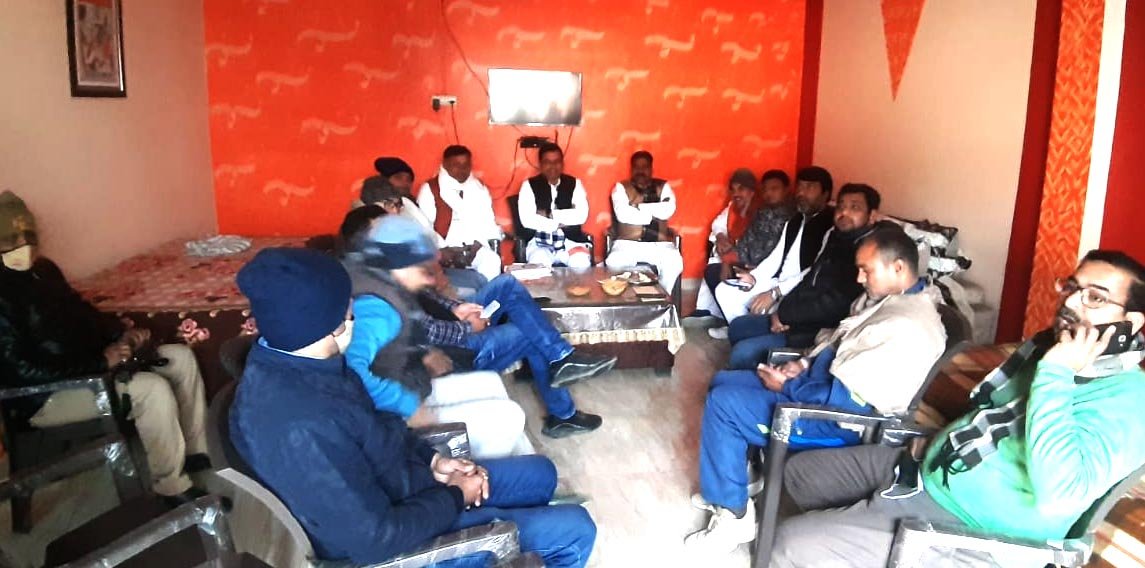 योगी को सीएम बनाने के लिए गांव ढिडार हुआ एकजुट