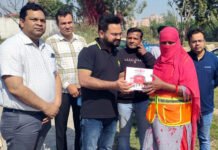 नगरायुक्त ने विद्यार्थियों को पढ़ाया स्वच्छता का पाठ, स्वच्छता प्रहरियों का सम्मान