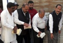 कॉलेज रोड का निर्माण शुरू, खर्च होंगे 60 लाख रुपए