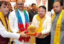 दिग्गजों के सामने ली शपथ : फिर प्रदेशाध्यक्ष बने व्यापारी नेता संजीव गुप्ता