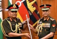 नए सेना प्रमुख जनरल मनोज पांडेय ने संभाला चार्ज