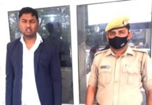 गाजियाबाद पुलिस ने दबोचा फर्जी सीबीआई अधिकारी, युवक को जेल से छुड़ाने में लिए थे 3 लाख रूपए