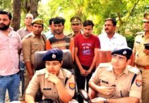 ज्वैलर्स को गोली मारने वाले दो बदमाश गिरफ्तार