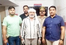 13 साल से पुलिस को दे रहा था चकमा, 10 हजार इनामी बदमाश गिरफ्तार
