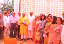 आरडब्लूए के निर्वाचित पदाधिकारियों को पार्षद ने किया सम्मन्नित