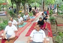 योगमय हुई केडब्लूए सोसायटी