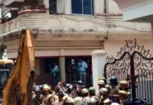 उपद्रवियों पर योगी सरकार का एक्शन, कानपुर के बाद प्रयागराज में गरजा बुलडोजर