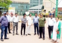 पार्षद की चेतावनी का असर, ईडीएम मॉल के बाहर जलभराव हुआ ख़त्म