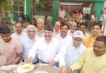 मेयर, नगर आयुक्त और आरडब्लूए का एतिहासिक सम्मेलन: कर्नल त्यागी का किया सम्मन्नित