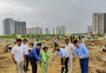 वन महोत्सव की शुरुआत, जल्द हरा-भरा दिखाई देगा कूड़े का पहाड़