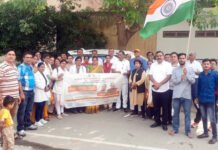 प्राथमिक चिकित्सा केंद्र वैशाली में निकली तिरंगा यात्रा