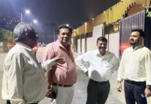 प्रकाश व नाइट स्वीपिंग व्यवस्था का नगर आयुक्त ने लिया जायजा