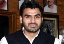 इनामी गालीबाज त्यागी गिरफ्तार 25 हजार के इनामी श्रीकांत की तलाश में पुलिस की 18 टीमों ने 30 से अधिक ठिकानों पर दी दबिश