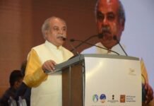 केंद्रीय कृषि एवं किसान कल्याण मंत्री नरेंद्र सिंह तोमर ने वर्ल्ड डेयरी समिट में कहा कॉपरेटिव और डेयरी में परस्पर सहयोग से जैविक खेती को मिलेगा बढ़ावा