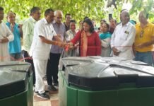 एक्सप्रेस ग्रीन टावर में लगे 6 कंपोस्टर, पार्षद ने किया उद्घाटन