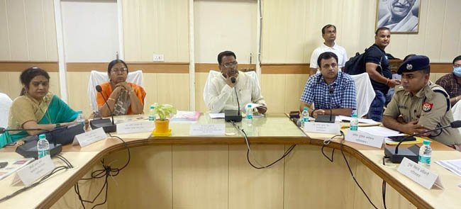 Minister-Narendra-Kashyap-Inspection-Meeting (3)