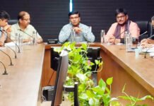 एयरपोर्ट से प्रभावित किसानों की समस्याओं का त्वरित गति से होगा निस्तारण चार सदस्यीय कमेटी गठित