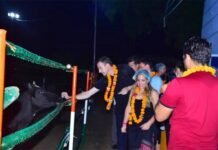 सहज ने अंतरराष्ट्रीय डेयरी शिखर सम्मेलन के विदेशी मेहमानों को स्वदेशी दूध उत्पादकों की दी आगरा में झलक