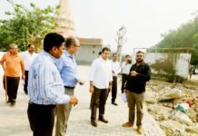 ठेकेदार को चेतावनी कार्य में गुणवत्ता एवं मानकों में मिली खामियां तो होगी कार्रवाई