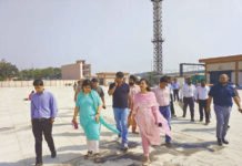 सफाईगिरी में शामिल सीईओ ने ग्रेनो वेस्ट के विकास का खींचा खाका
