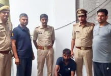 अवैध शराब के धंधे पर आबकारी विभाग ने कसा शिकंजा, शराब तस्करों के ठिकाने पर छापेमारी