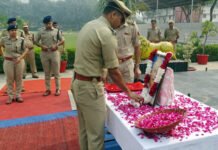 पटेल जयंती पर एसएसपी ने दिलाई राष्ट्रीय एकता और अखंडता की शपथ
