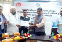 बीमारी कोई जाति धर्म नहीं जानती तो टीकाकरण में भेदभाव कैसा: सीएमओ