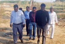 नगर आयुक्त ने किया स्वास्थ्य व निर्माण के अधिकारियों के साथ गालंद का निरीक्षण