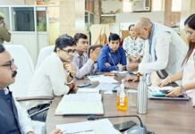 संभव कार्यक्रम में नगर आयुक्त ने सुनी लोगों की समस्या, तत्काल कार्यवाही के निर्देश