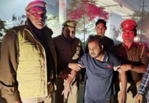 तिहाड़ जेल से छूटने के बाद लूटने लगा राहगीरों के मोबाइल, मुठभेड़ में पुलिस ने दबोचा