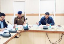 सुरक्षित जिंदगी के लिए यातायात नियमों का करे पालन: सीडीओ