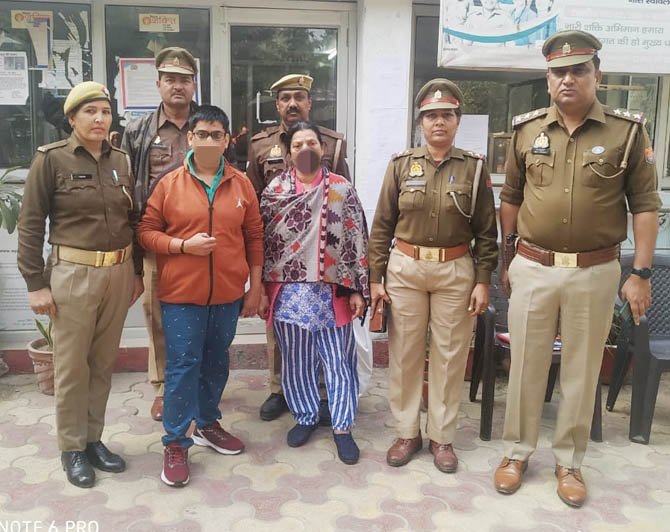 kavi-nagar-police-aressted-mother-daughter