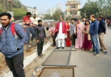 पार्षद मनोज गोयल ने किया सौंदर्यीकरण कार्य का निरीक्षण
