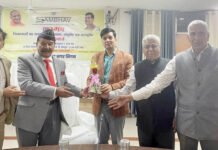 नगर निगम की बैठक में आरडब्ल्यूए फेडरेशन तथा फ्लैट ओनर फेडरेशन ने बताई समस्या