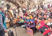 नुक्कड़ नाटक में दिया निपुण भारत बनाने का संदेश
