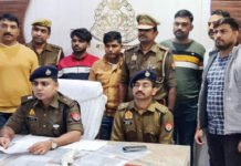 हाईवे पर खड़े ट्रकों को करते थे चोरी, 2 शातिर लुटेरे गिरफ्तार