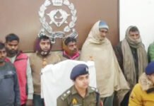 चचेरे भाईयों की अवैध वसूली से परेशान मालिकों ने की हत्या, एक को मारी गोली तो दुसरे की फरसे से काटी गर्दन