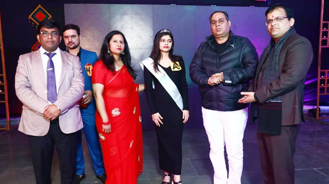 HIMT-Fresher-party-IT (3)