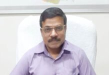 मतदाताओं को जागरूक करते हुए मैं हूं ना संक्षिप्त पुनरीक्षण अभियान शुरु