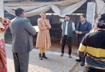 निराश्रित गोवंशों को संरक्षित करने के साथ कान्हा गौशाला भूमि भी करें चिन्हित: अदिति सिंह