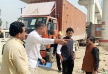 निर्माण कार्यों का नगर आयुक्त ने लिया जायजा