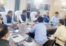 संभव जनसुनवाई में नगर आयुक्त ने सुनी समस्या