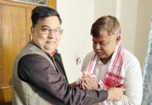 कार्यकारी राष्ट्रीय महामंत्री तरुण मिश्र ने ऊर्जा मंत्री प्रद्धुम्न सिंह तोमर से की मुलाकात