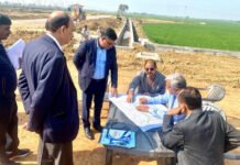 मुख्यमंत्री के सलाहकार अवनीश अवस्थी ने जेवर एयरपोर्ट और मेडिकल डिवाइस पार्क का लिया जायजा फार्मा सलाहकार जीएन सिंह और यमुना प्राधिकरण के सीईओ डॉ. अरुणवीर सिंह भी रहे मौजूद