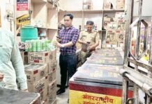 माफिया के साथ शराब की दुकानों पर भी आबकारी विभाग ने दिखाई सख्ती