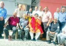 लोकसभा चुनाव को लेकर विधायक सुनील शर्मा ने अल्पसंख्यक मोर्चा अध्यक्ष के साथ की बैठक
