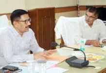सड़कों पर हादसों को रोकने के लिए चलाए जागरूकता अभियान: राकेश कुमार सिंह