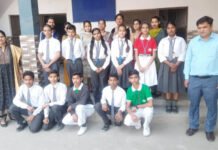 कैंब्रिज पब्लिक स्कूल में फ्रेशर पार्टी का आयोजन