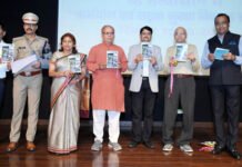 सड़क दुर्घटनाओं को रोकने के सभी को रहना होगा सजग: एल वेंकटेश्वर लू
